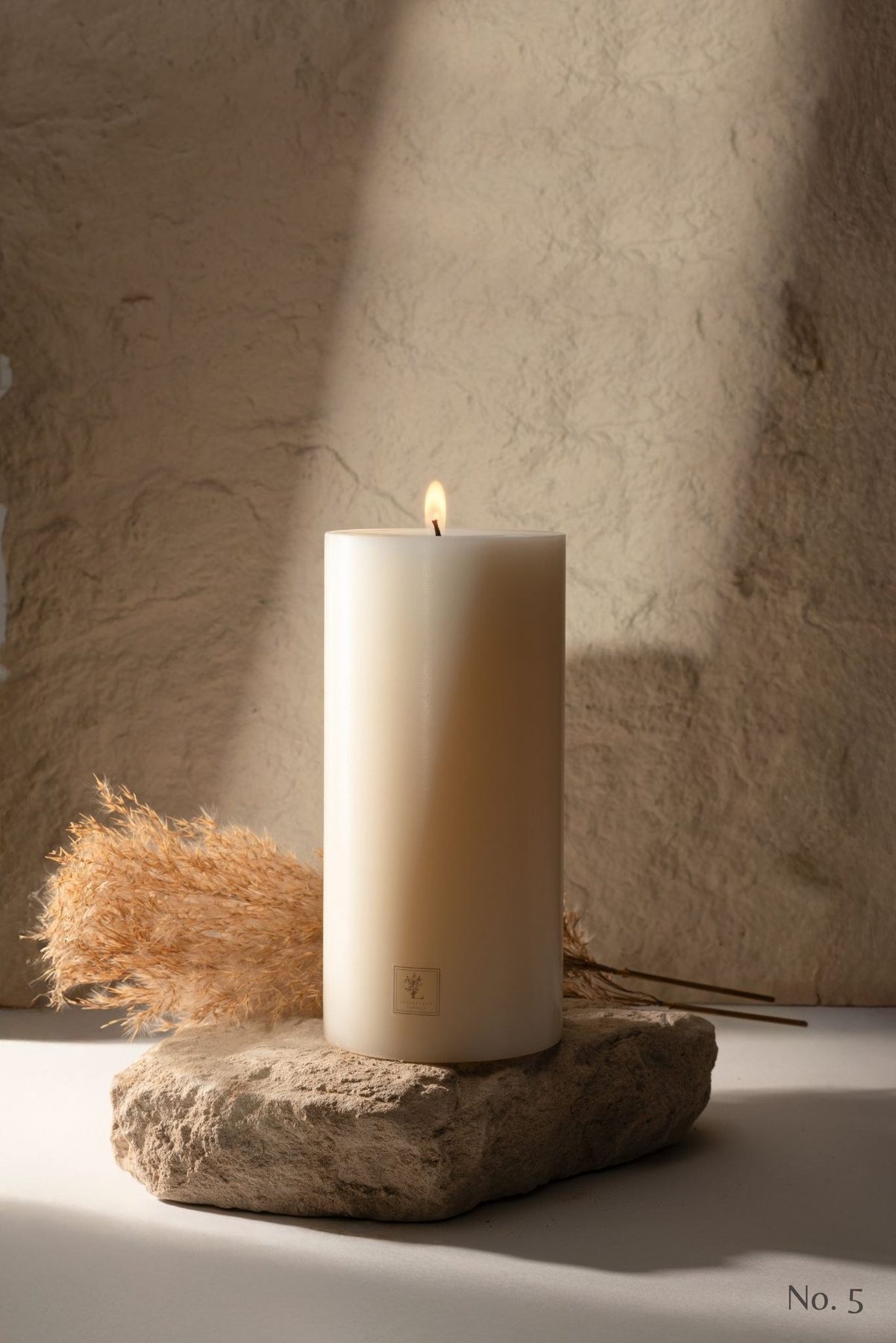 No.5 on stone with pampas
